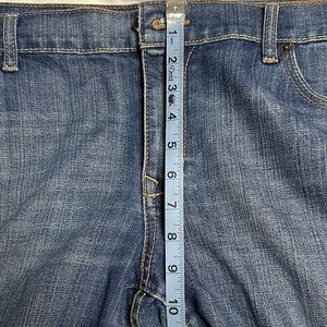 Old Navy Women's Relaxed Blue Jeans